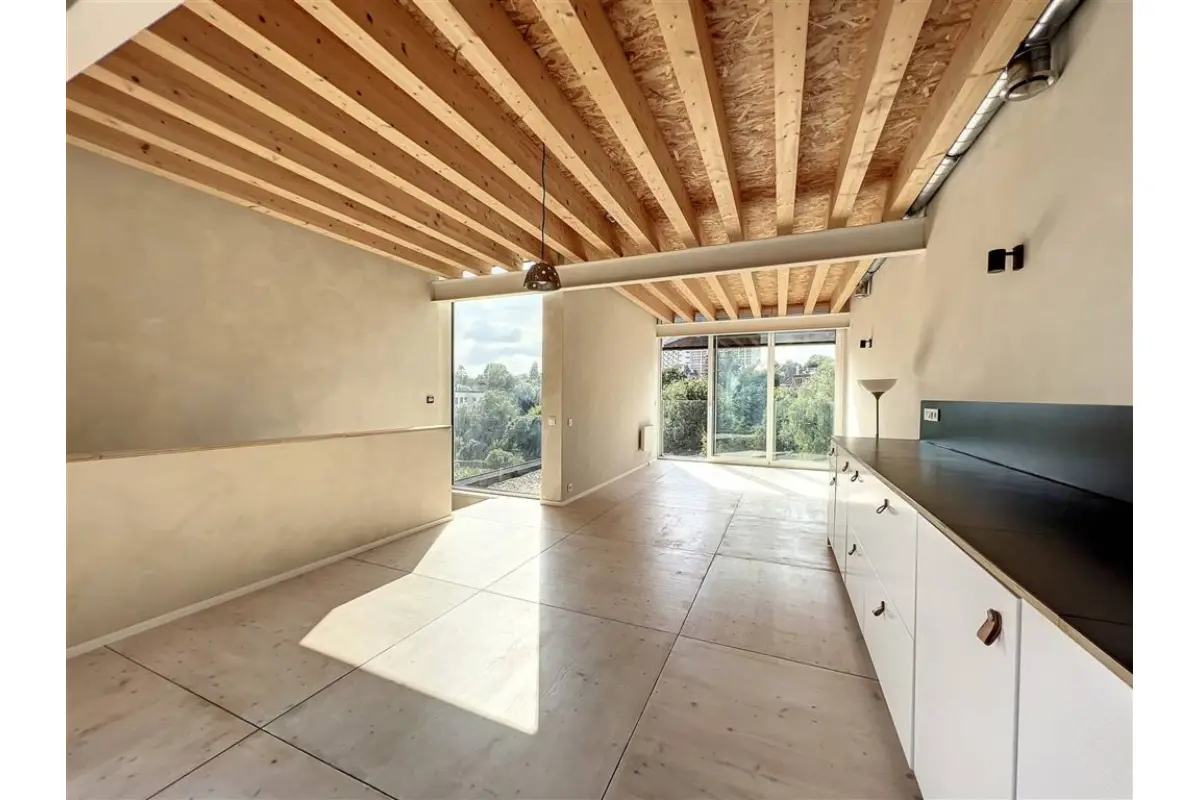 Appartement te  huur in Ukkel 1180 1890.00€ 3 slaapkamers 130.00m² - Zoekertje 659049