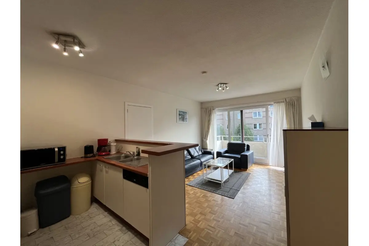 Appartement à louer à Woluwe-Saint-Lambert 1200 1500.00€ 2 chambres 75.00m² - annonce 659725