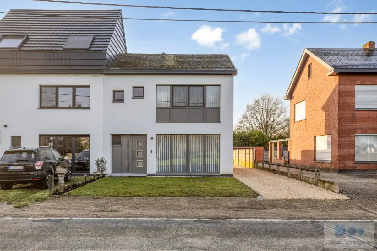 Maison à vendre à Herenthout 2270 495000.00€ 3 chambres 141.00m² - annonce 658635