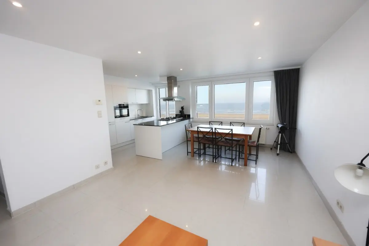 Appartement te  koop in Oostende 8400 490000.00€ 3 slaapkamers 101.00m² - Zoekertje 658637