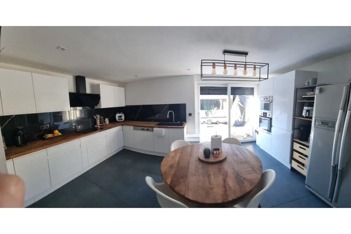 Maison à vendre à Wommelgem 2160 475000.00€ 4 chambres 286.00m² - annonce 658614