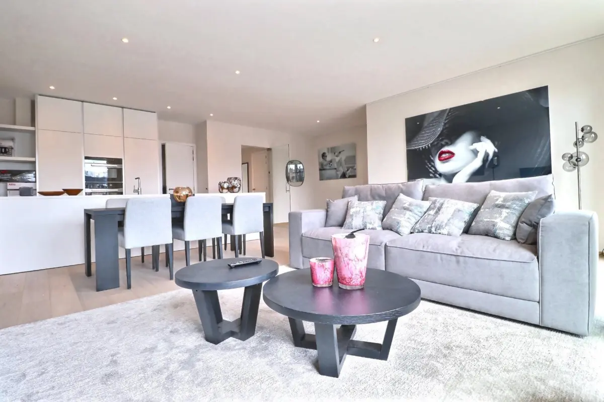 Appartement à louer à Ixelles 1050 3200.00€ 2 chambres 125.00m² - annonce 658632