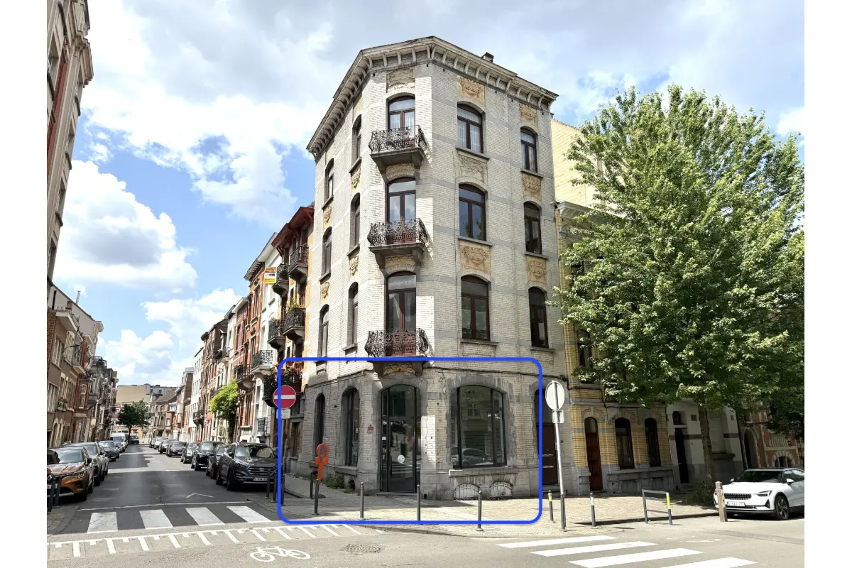 Handelszaak te  koop in Schaarbeek 1030 199000.00€  slaapkamers 75.00m² - Zoekertje 660757