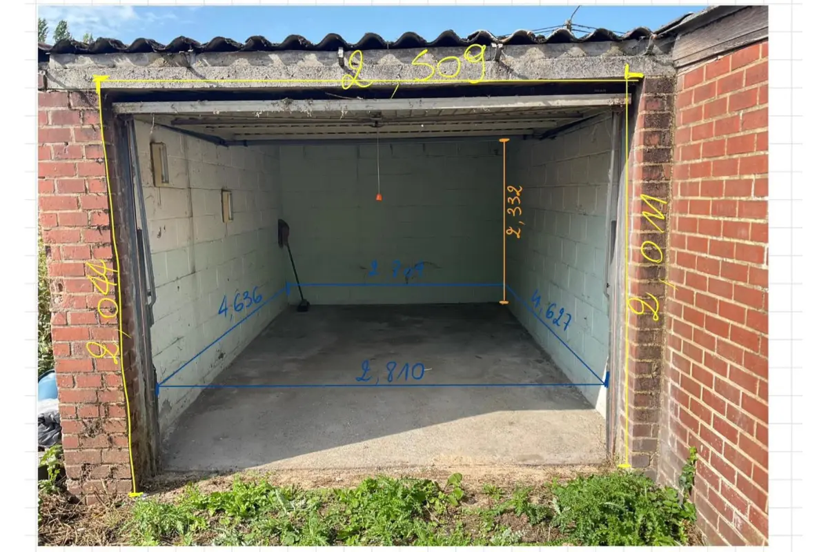 Parking & garage te  koop in Marchienne-au-Pont 6030 8000.00€  slaapkamers m² - Zoekertje 659109