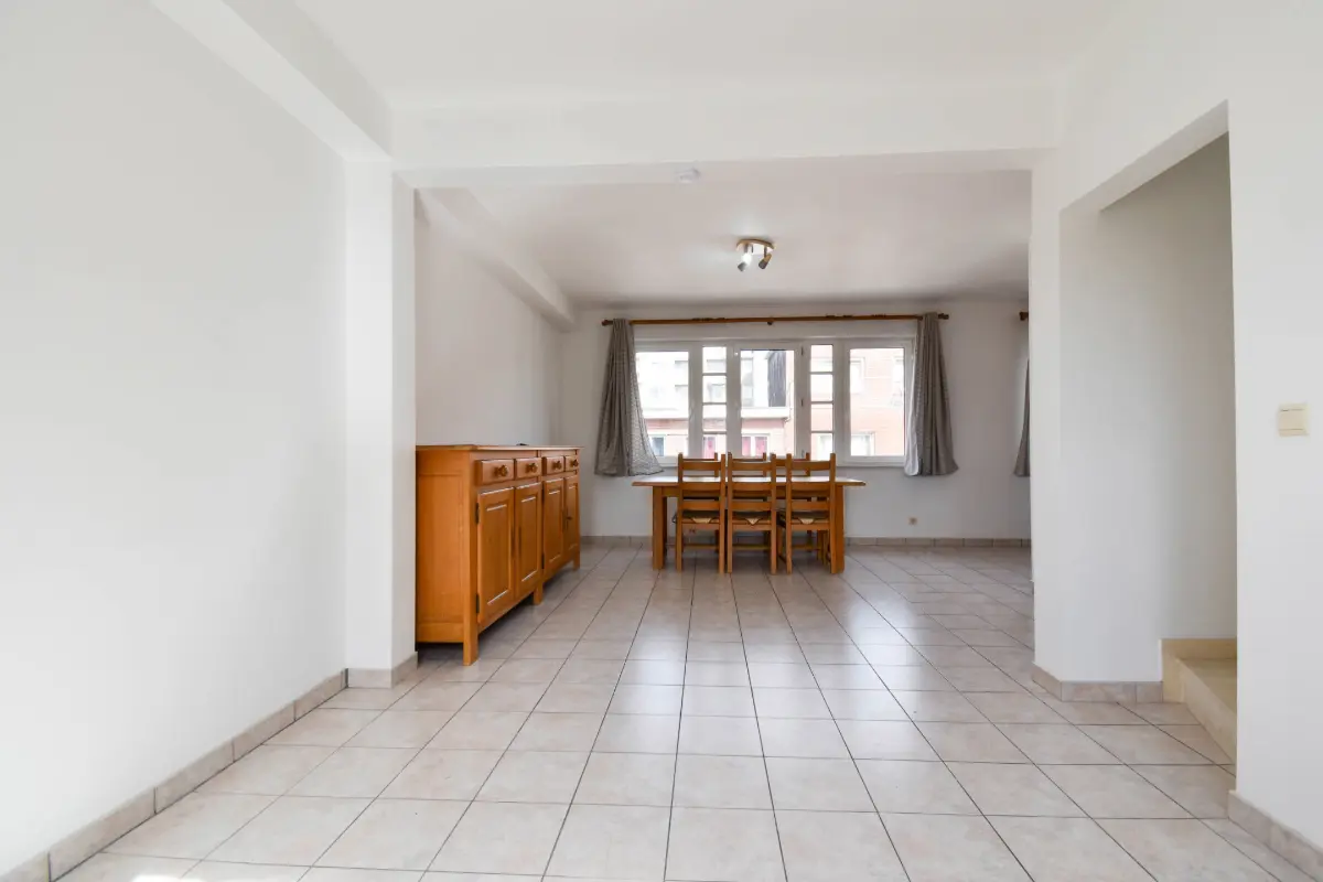 Duplex à  à Molenbeek-Saint-Jean 1080 225000.00€ 2 chambres 92.00m² - annonce 659334