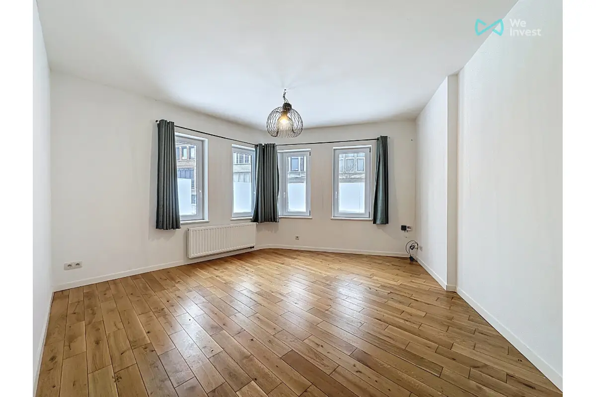 Appartement à louer à Schaerbeek 1030 915.00€ 1 chambres 45.00m² - annonce 660470