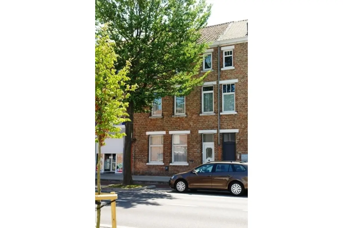 Studio te  huur in Sint-Andries 8200 521.00€ 5 slaapkamers m² - Zoekertje 660202