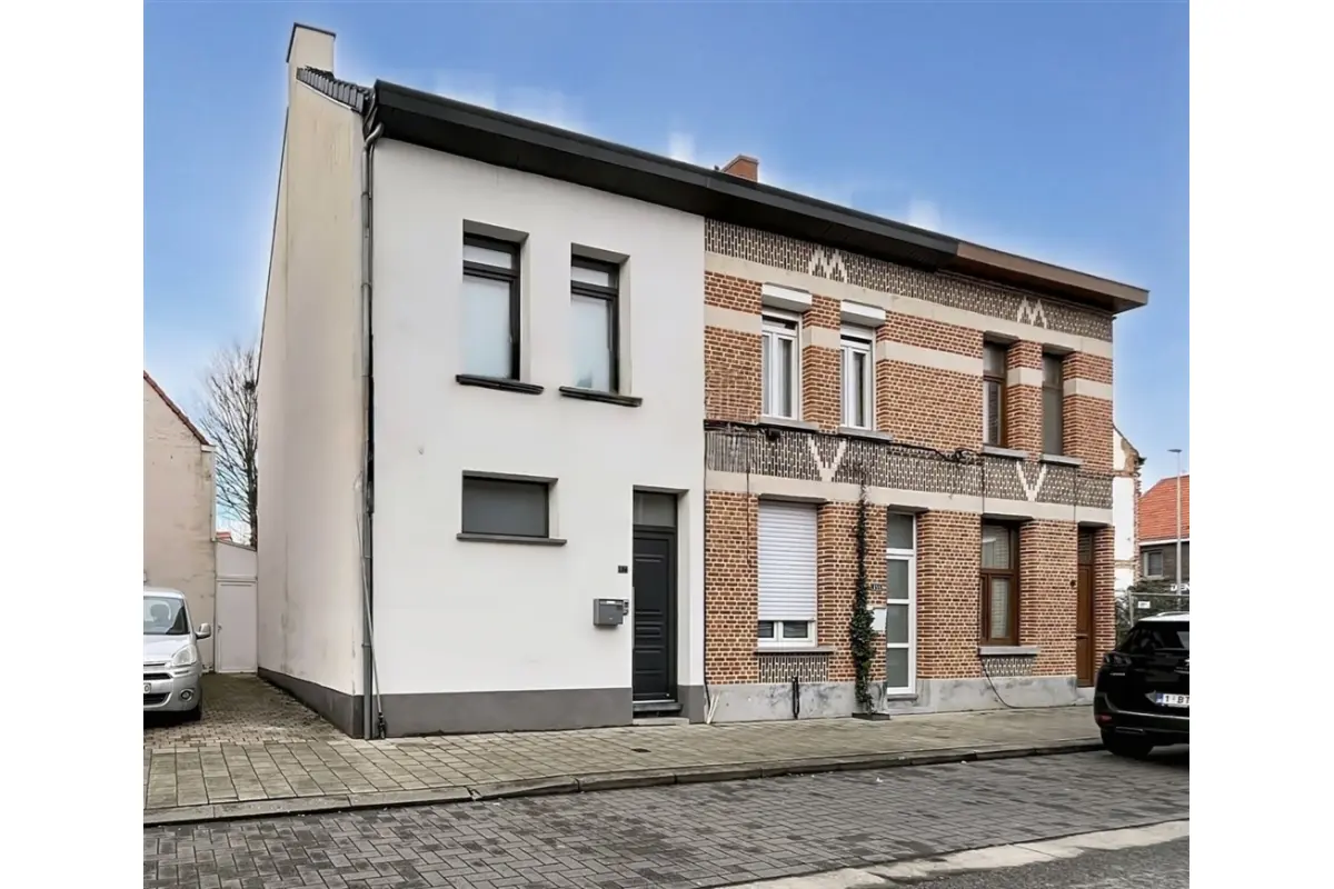 Maison à vendre à Saint-Nicolas 9100 315000.00€ 3 chambres 138.00m² - annonce 659923