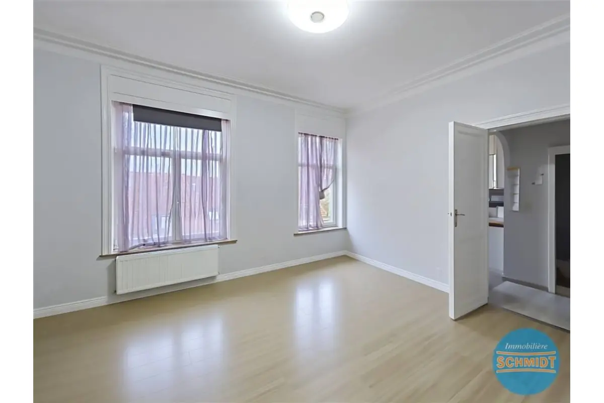 Appartement te  koop in Etterbeek 1040 299000.00€ 2 slaapkamers 70.00m² - Zoekertje 660357