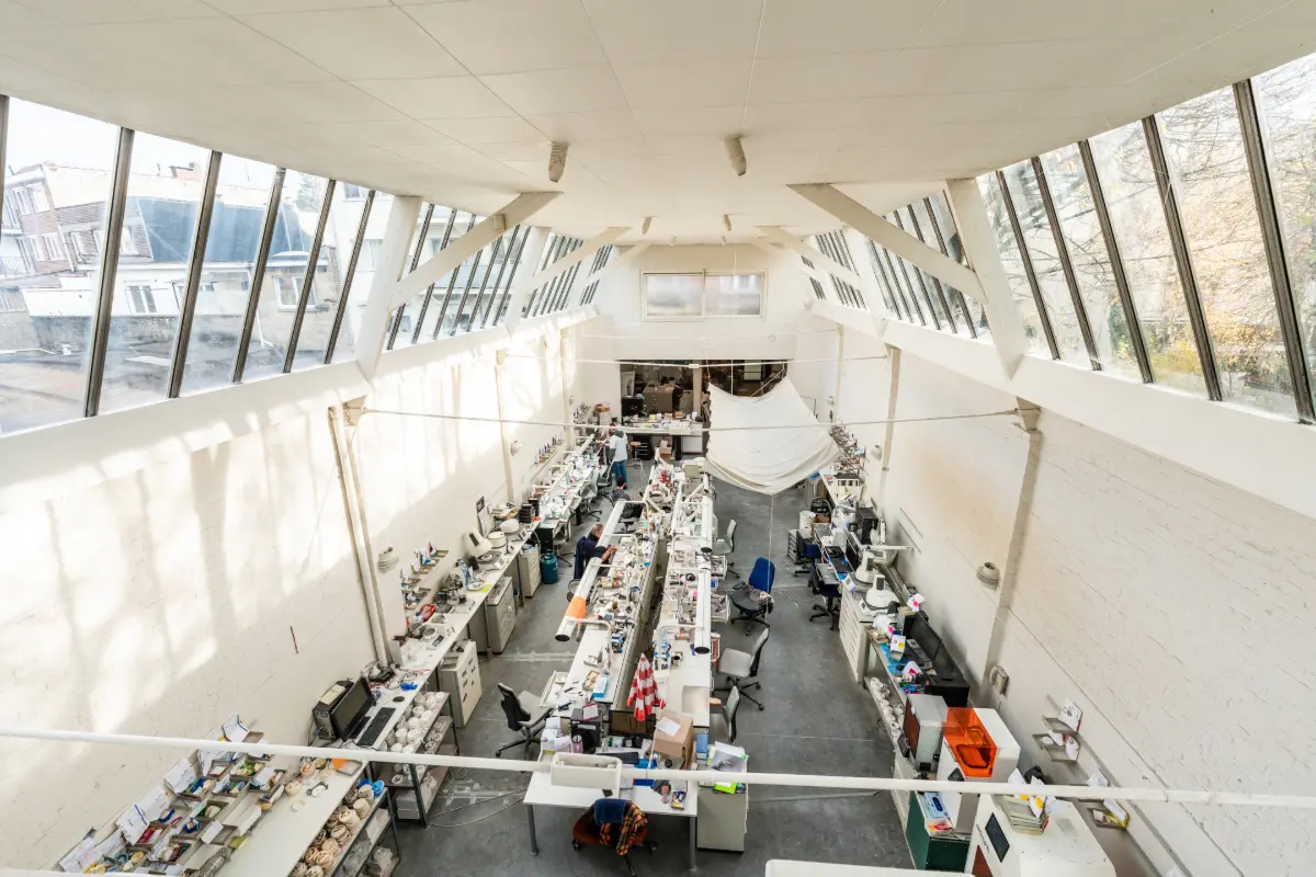 Commerce à vendre à Woluwe-Saint-Lambert 1200 735000.00€  chambres 300.00m² - annonce 661601