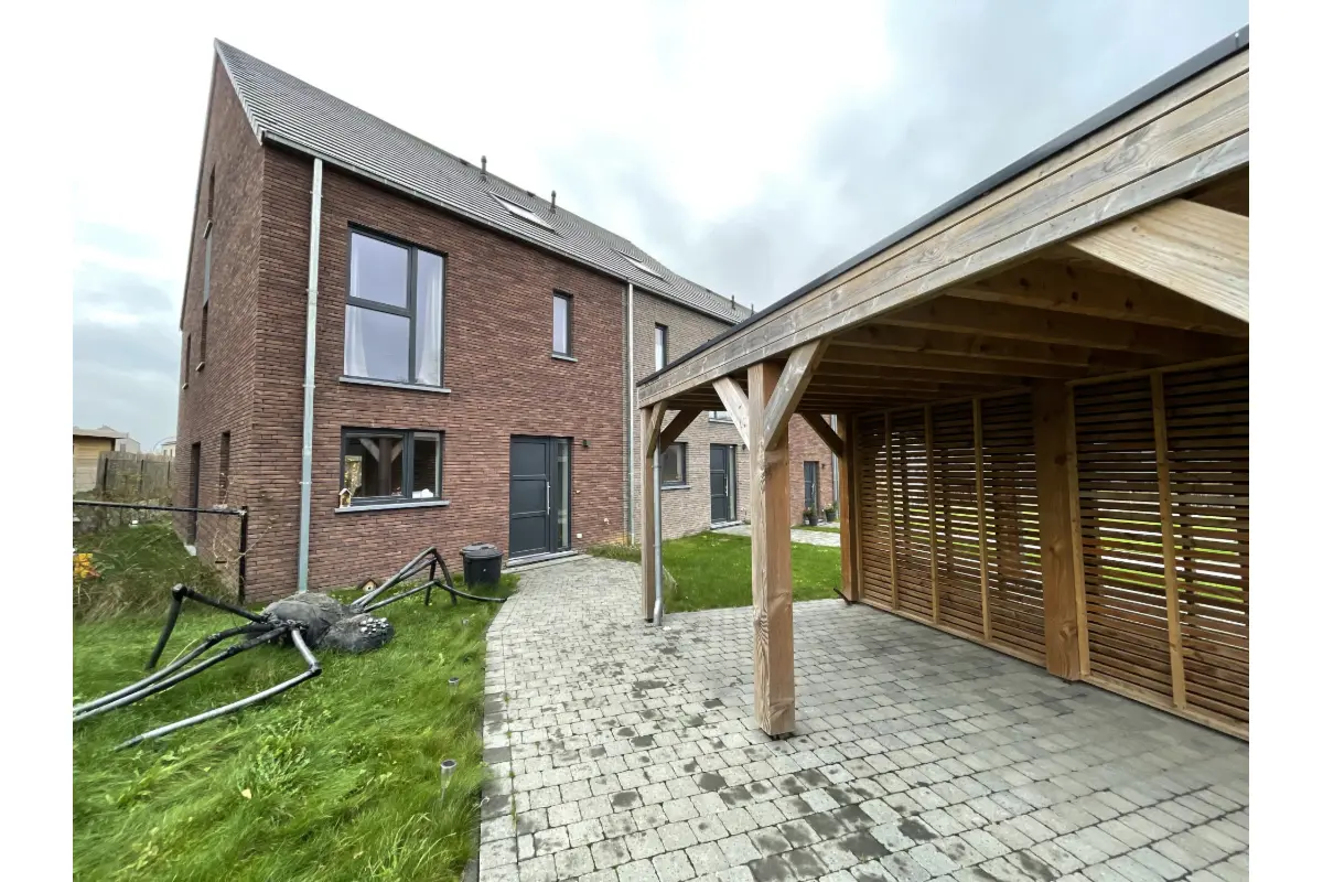 Huis te  huur in Loupoigne 1471 1395.00€ 3 slaapkamers 120.00m² - Zoekertje 661770