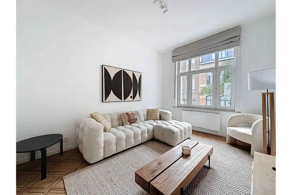 Huis te  huur in Sint-Pieters-Woluwe 1150 3900.00€ 6 slaapkamers 200.00m² - Zoekertje 661819