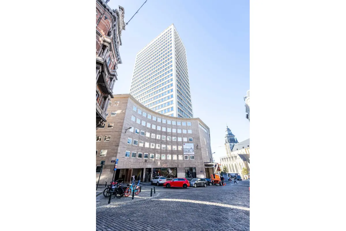 Commerce à louer à Bruxelles 1000 11144.00€  chambres 622.00m² - annonce 661917