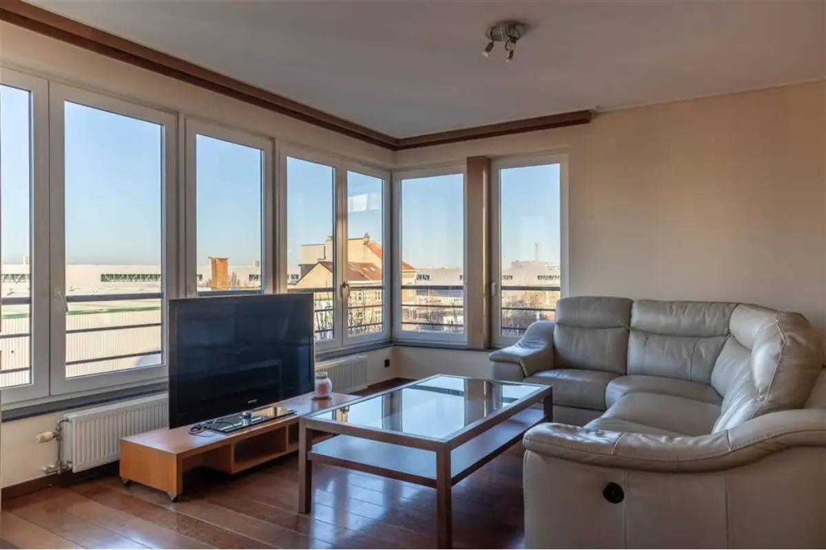 Duplex te  huur in Vorst 1190 1250.00€ 2 slaapkamers 100.00m² - Zoekertje 661214