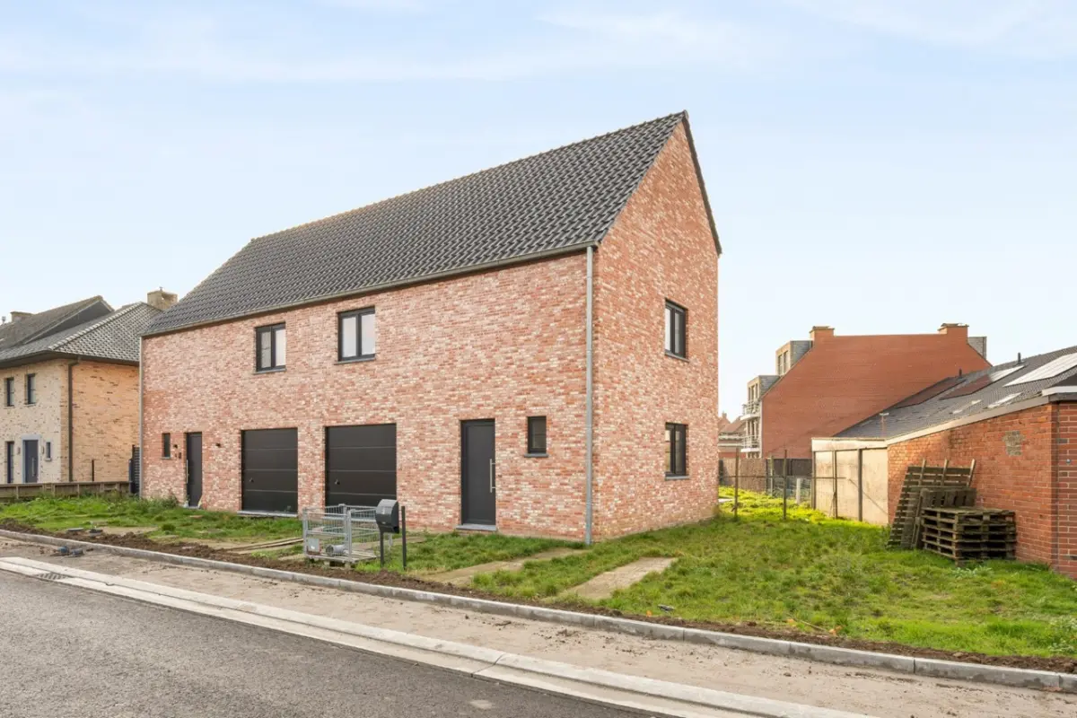 Huis te  huur in Dadizele 8890 1100.00€ 3 slaapkamers 155.00m² - Zoekertje 661529