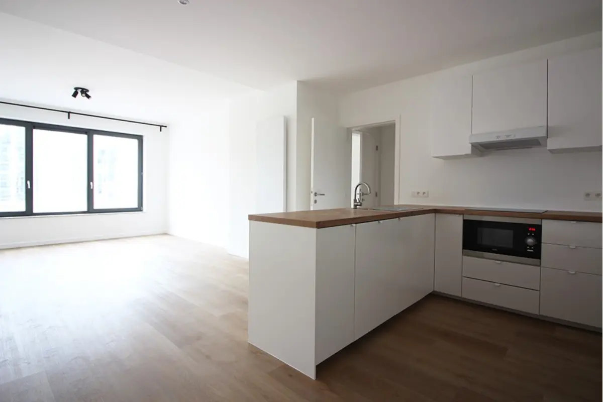 Appartement à vendre à Bruxelles 1000 279500.00€ 2 chambres 77.00m² - annonce 660868