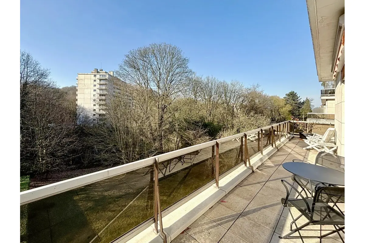 Appartement te  koop in Elsene 1050 690000.00€ 3 slaapkamers 164.00m² - Zoekertje 662068