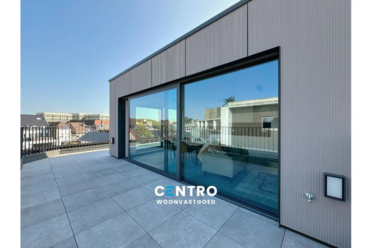 Appartement te  koop in Kortrijk 8500 340000.00€ 2 slaapkamers 100.00m² - Zoekertje 662073