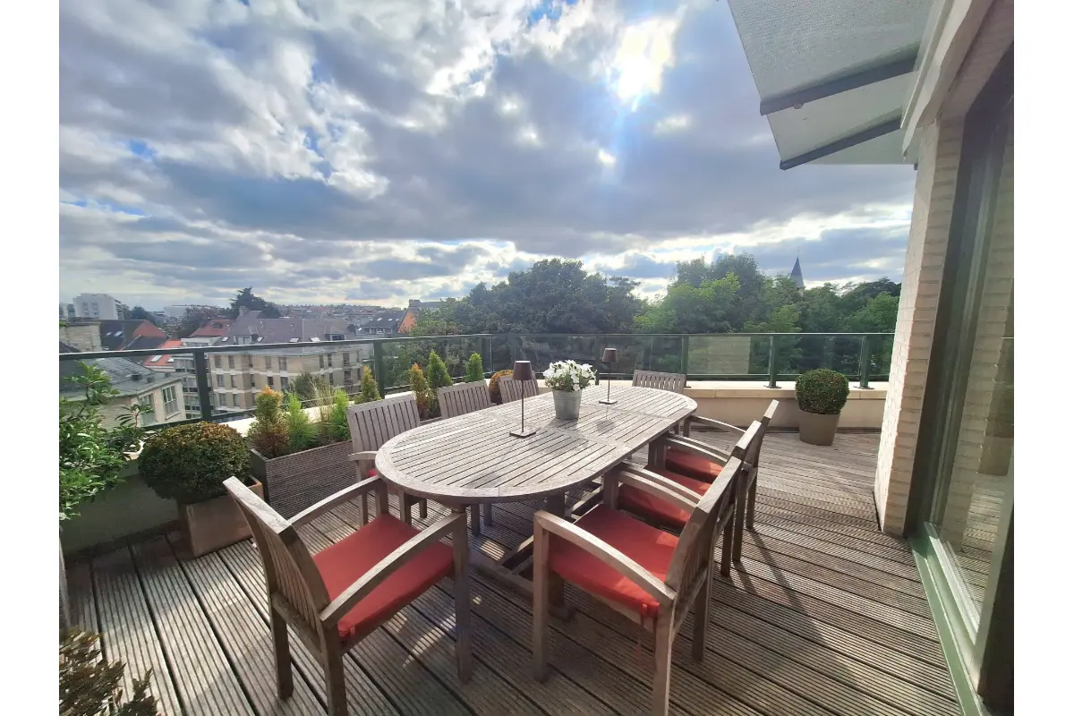 Appartement à louer à Woluwe-Saint-Lambert 1200 3950.00€ 3 chambres 235.00m² - annonce 662397