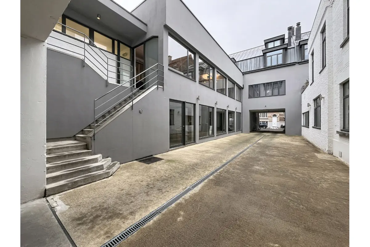 Handelszaak te  huur in Laken 1020 1250.00€  slaapkamers 105.82m² - Zoekertje 662356