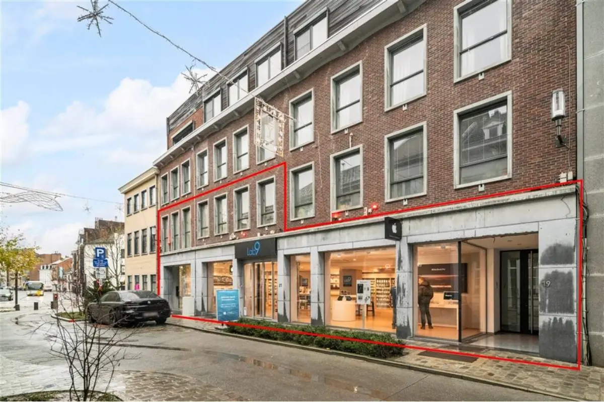 Commerce à vendre à Hasselt 3500 0.00€  chambres 366.00m² - annonce 662174