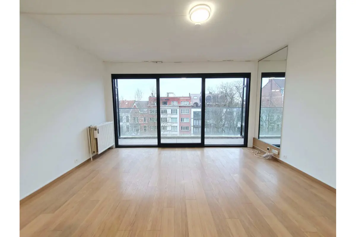 Appartement te  huur in Ukkel 1180 820.00€ 0 slaapkamers 35.00m² - Zoekertje 662292
