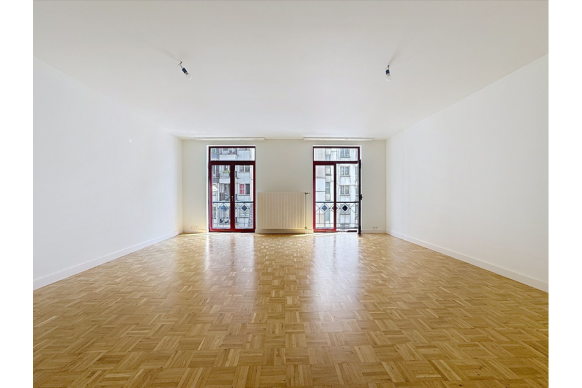 Studio à louer à Saint-Josse-ten-Noode 1210 850.00€ 0 chambres 57.00m² - annonce 662710