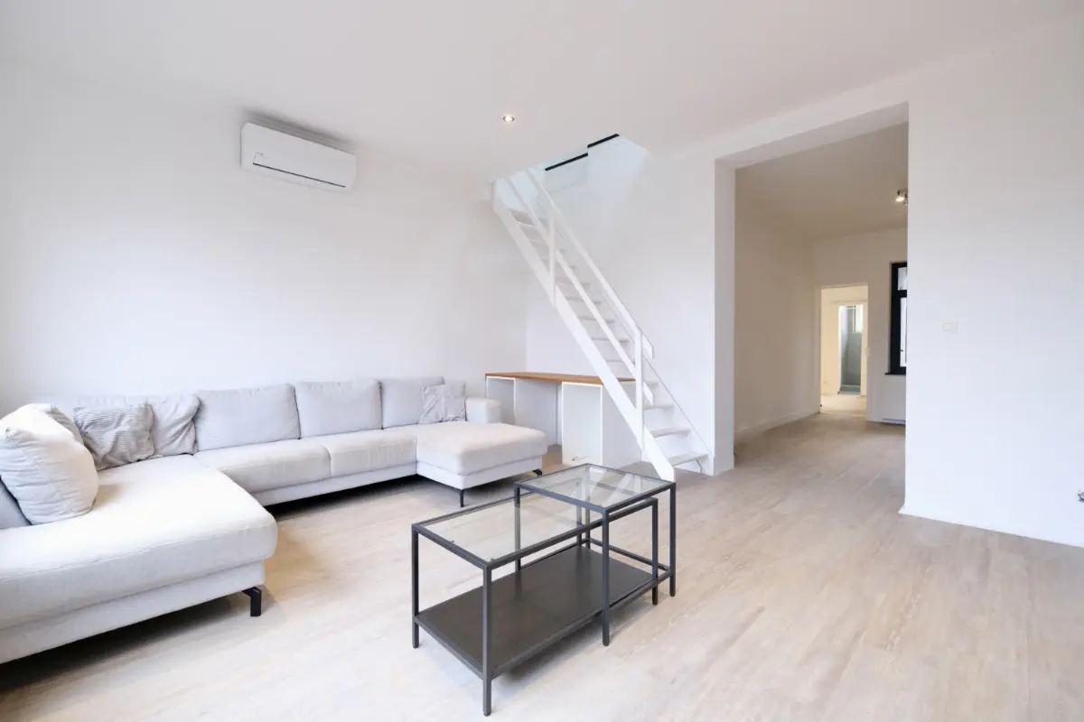 Appartement à louer à Molenbeek-Saint-Jean 1080 1150.00€ 2 chambres 61.00m² - annonce 662490