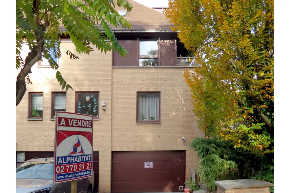 Duplex à vendre à Woluwe-Saint-Pierre 1150 625000.00€ 4 chambres 177.00m² - annonce 662758