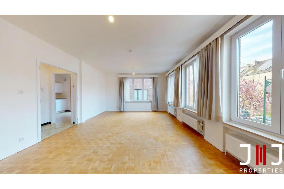 Appartement te  huur in Watermaal-Bosvoorde 1170 1250.00€ 2 slaapkamers 79.00m² - Zoekertje 662355