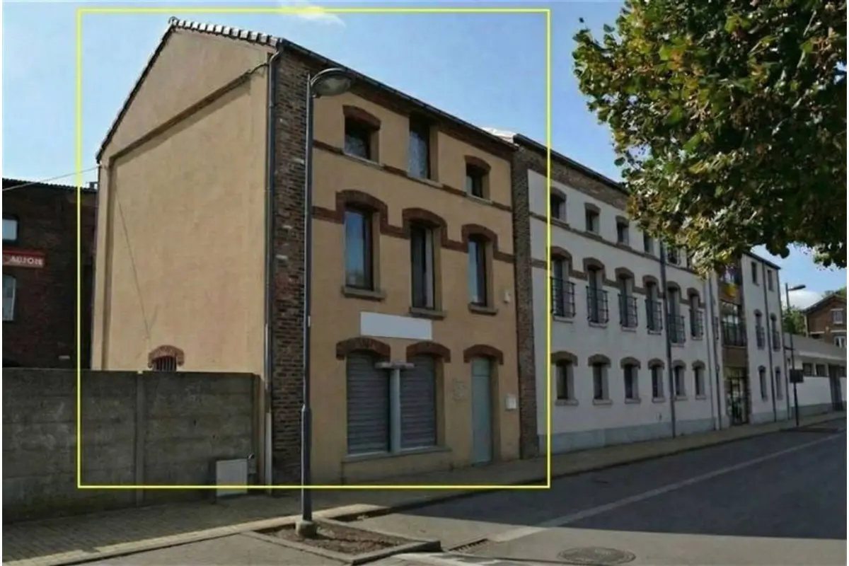 Appartementsgebouw te  koop in Aat 7800 295000.00€ 4 slaapkamers 176.00m² - Zoekertje 662286