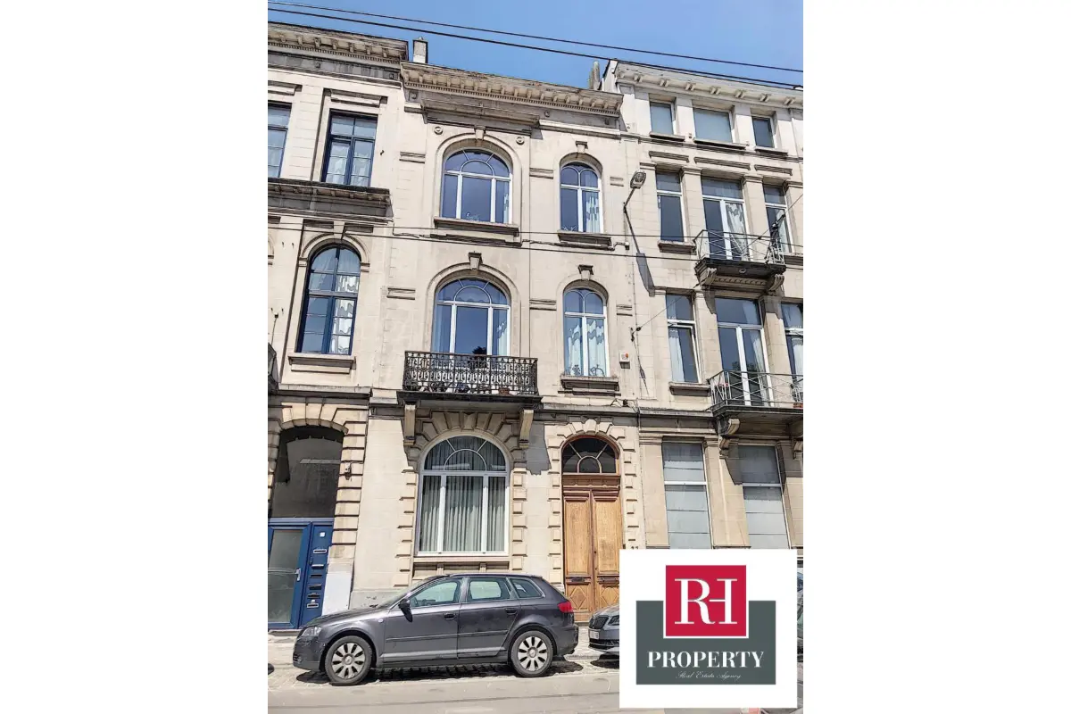 Studio à louer à Ixelles 1050 900.00€ 1 chambres 42.00m² - annonce 662254