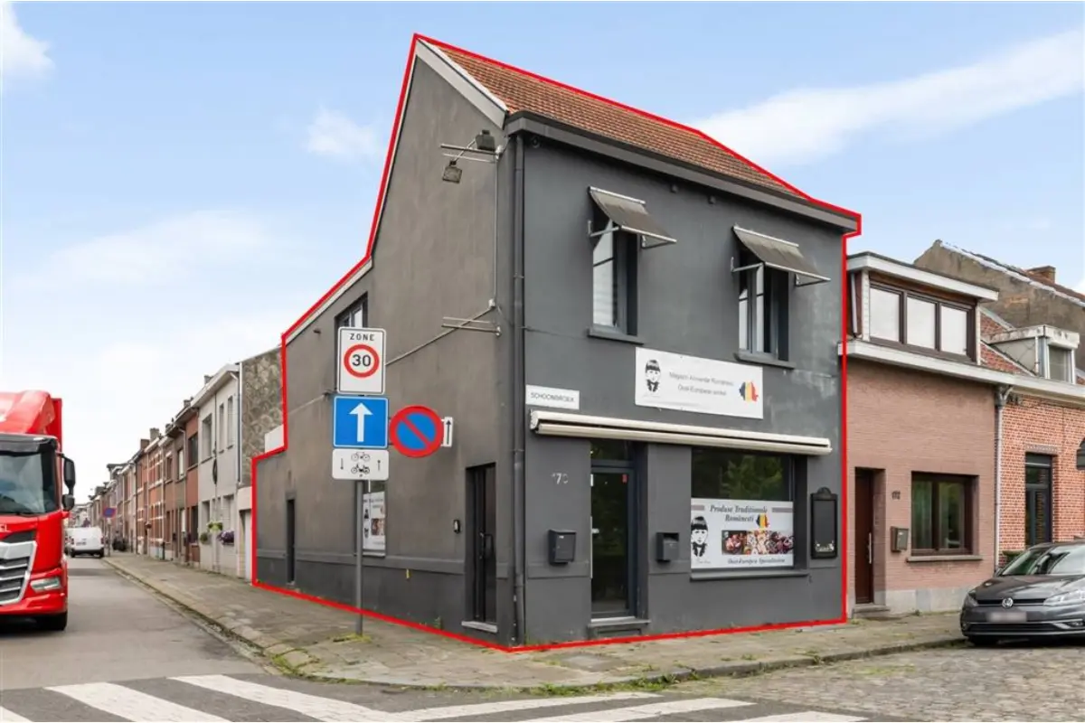 Commerce à vendre à Ekeren 2180 289000.00€ 1 chambres 210.00m² - annonce 663117
