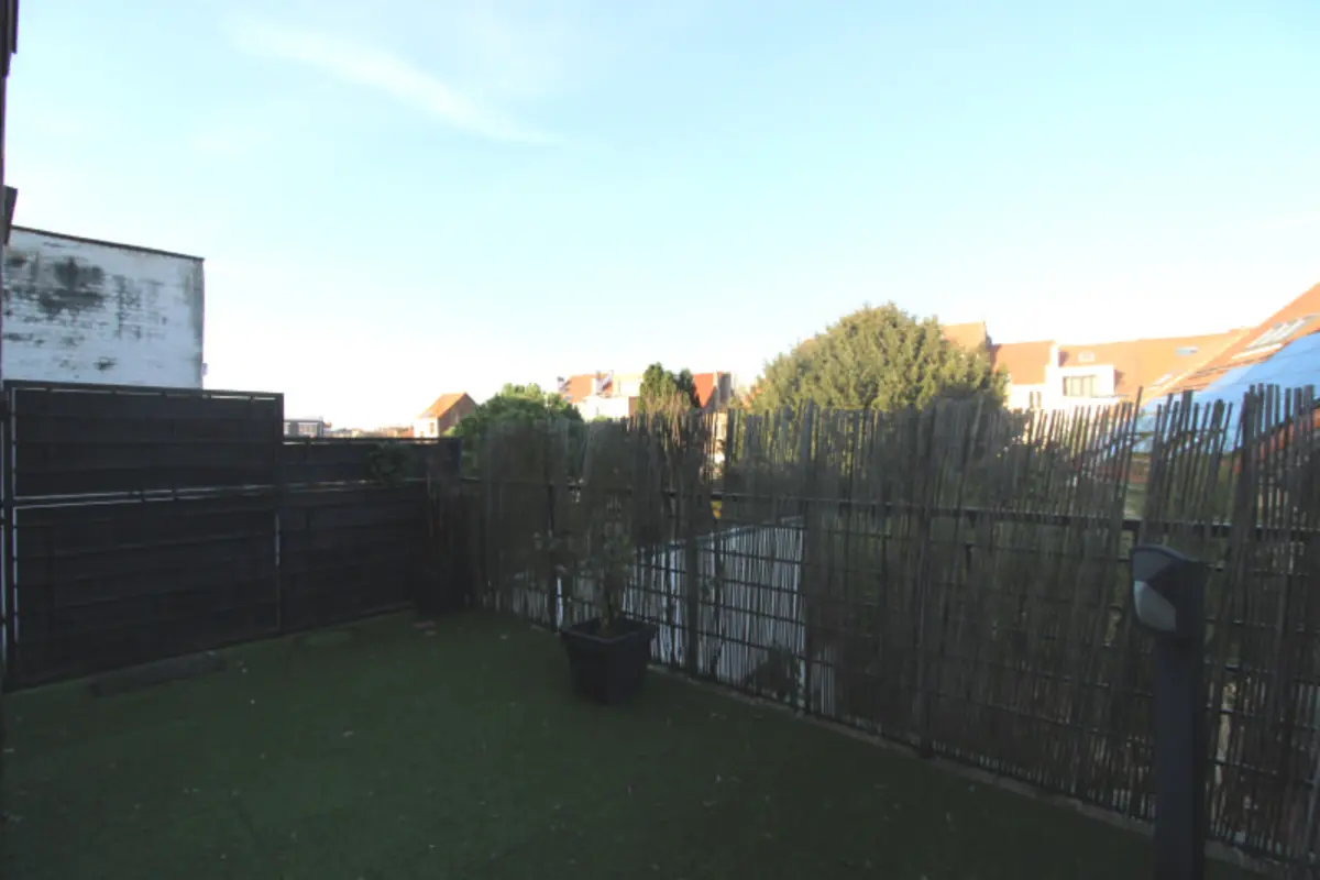 Appartement te  koop in Ukkel 1180 260000.00€ 1 slaapkamers 65.00m² - Zoekertje 663167