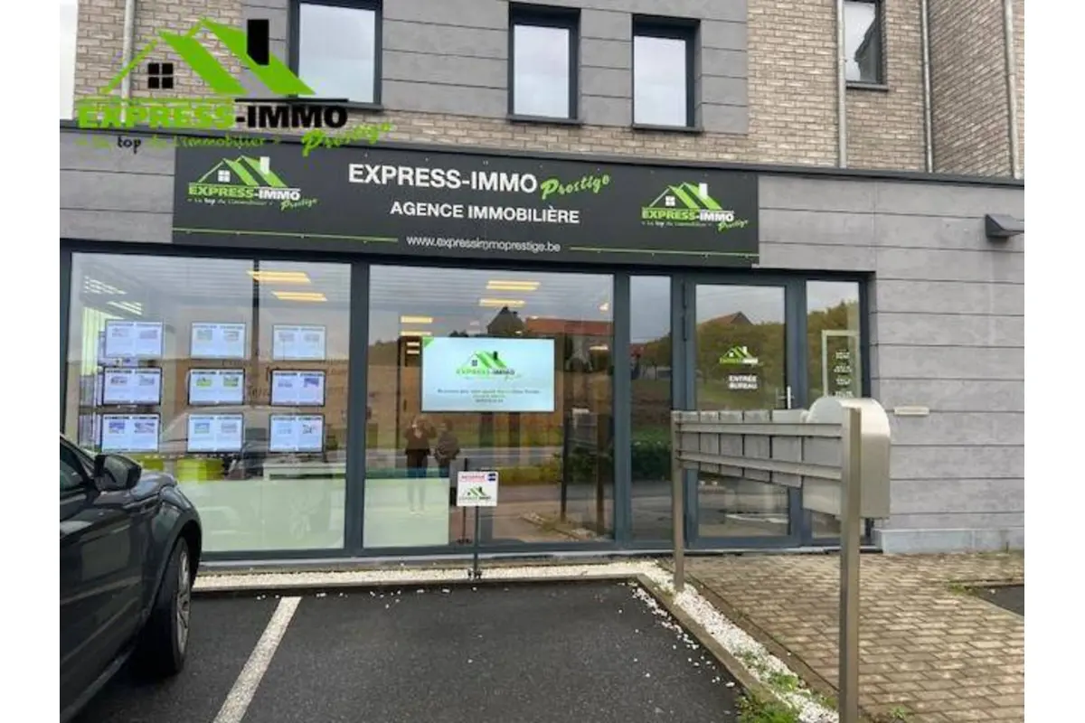 Handelszaak te  huur in Andenne 5300 1579.00€  slaapkamers 80.00m² - Zoekertje 663384