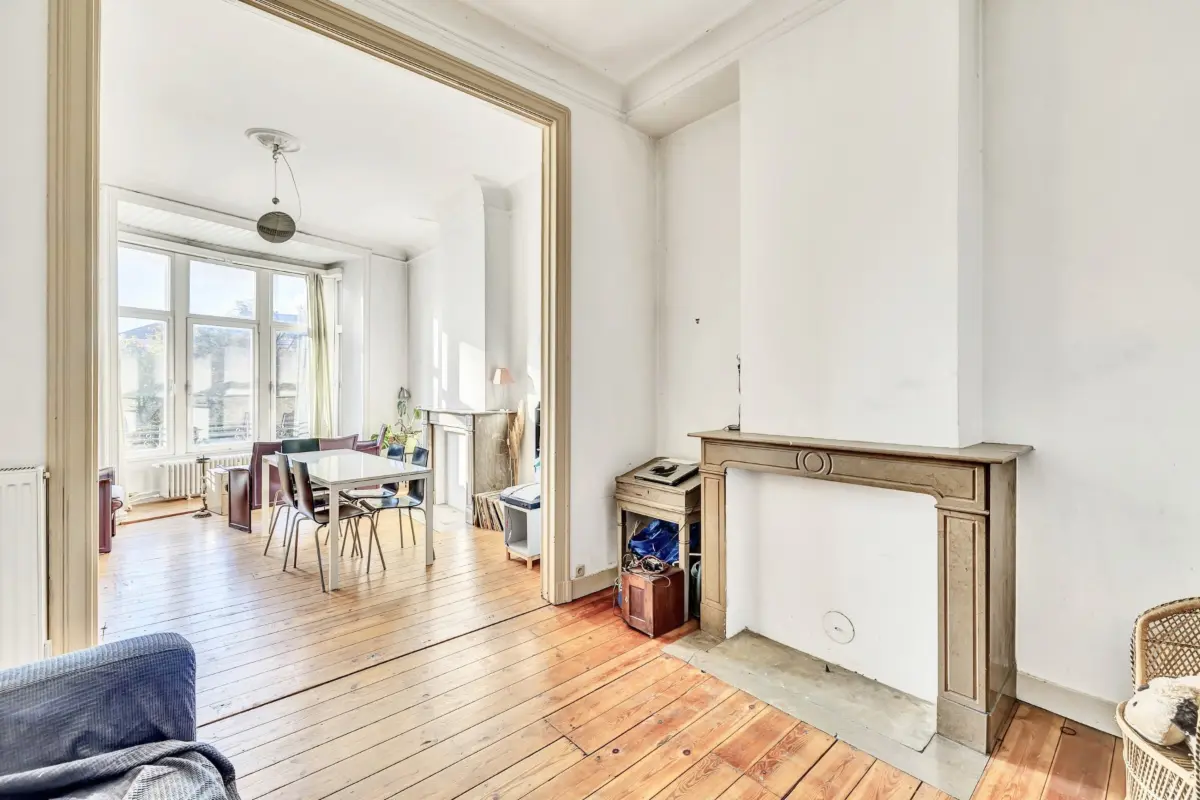Appartement te  koop in Brussel 1000 414000.00€ 2 slaapkamers 103.00m² - Zoekertje 663368