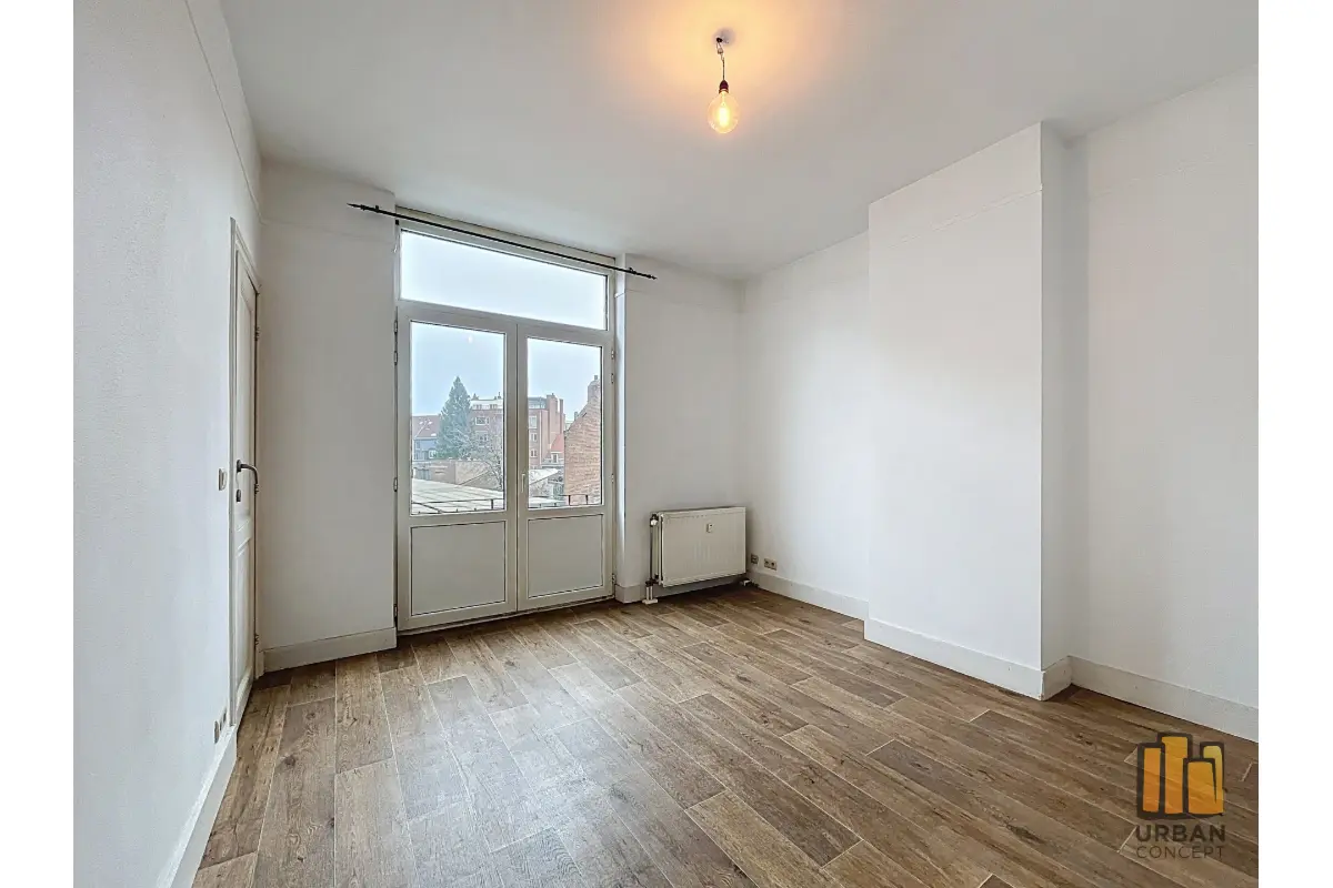 Appartement te  koop in Oudergem 1160 225000.00€ 1 slaapkamers 50.00m² - Zoekertje 663396