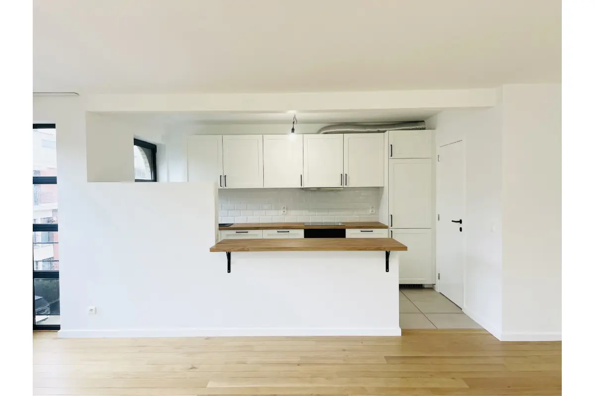 Appartement te  huur in Schaarbeek 1030 1500.00€ 2 slaapkamers 100.00m² - Zoekertje 664060