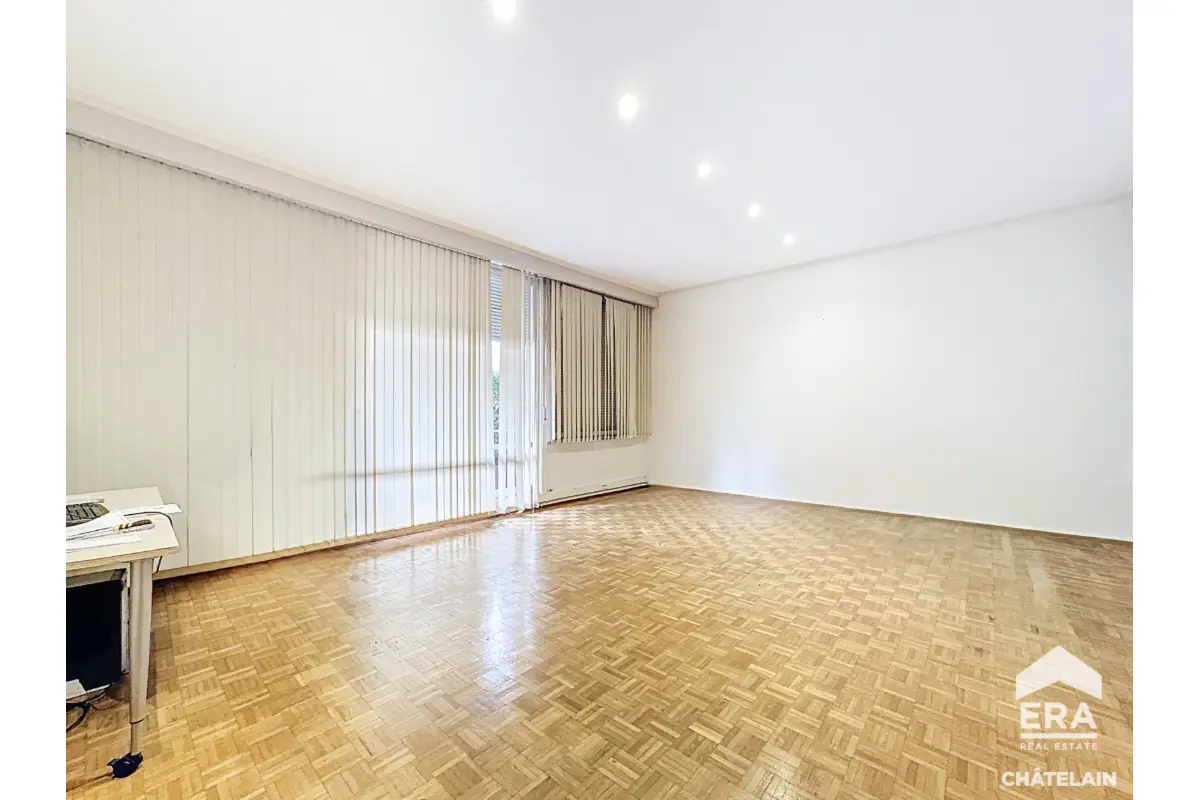 Rez-de-chaussée à vendre à Uccle 1180 290000.00€ 1 chambres 71.81m² - annonce 664411