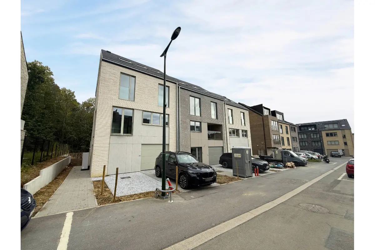 Huis te  koop in Neder-Over-Heembeek 1120 770000.00€ 4 slaapkamers 265.00m² - Zoekertje 664405