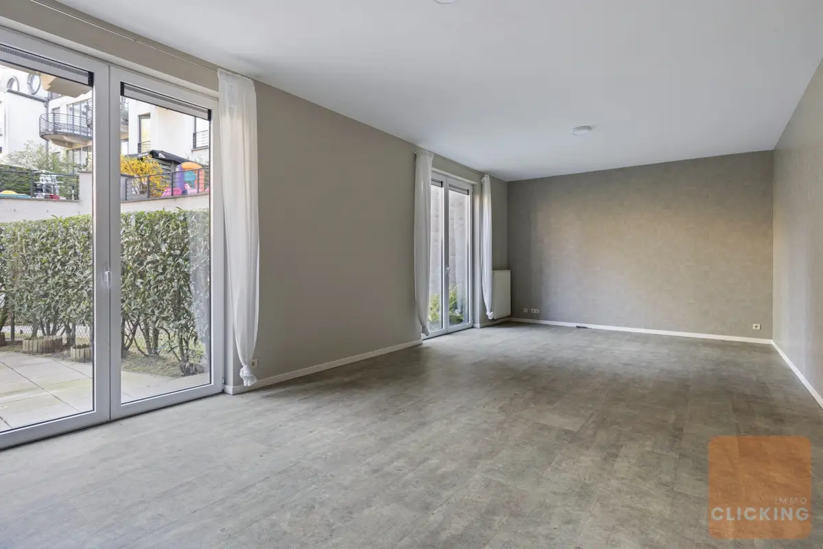 Appartement te  koop in Sint-Joost-ten-Node 1210 375000.00€ 3 slaapkamers 124.00m² - Zoekertje 663500