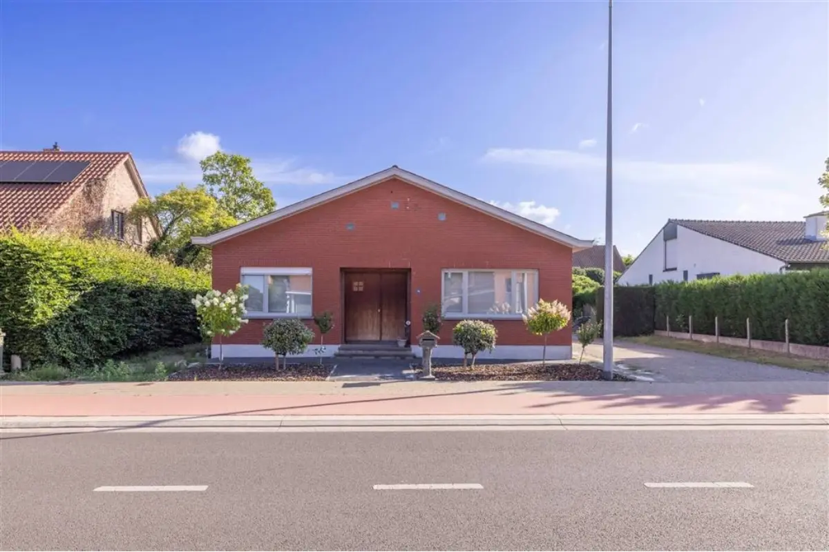 Maison à vendre à Noorderwijk 2200 379000.00€ 3 chambres 196.00m² - annonce 664550