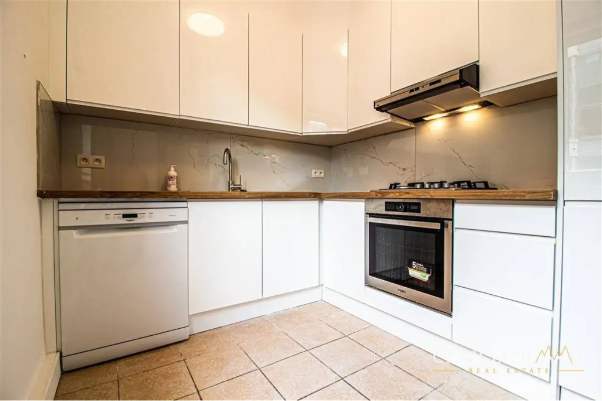 Appartement à vendre à Etterbeek 1040 349000.00€ 1 chambres 91.00m² - annonce 664987
