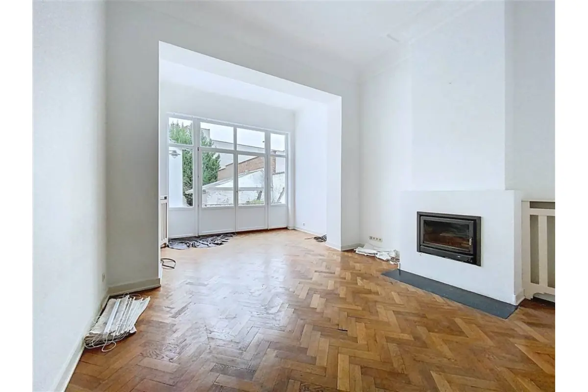 Maison à louer à Uccle 1180 3000.00€ 4 chambres 250.00m² - annonce 664838
