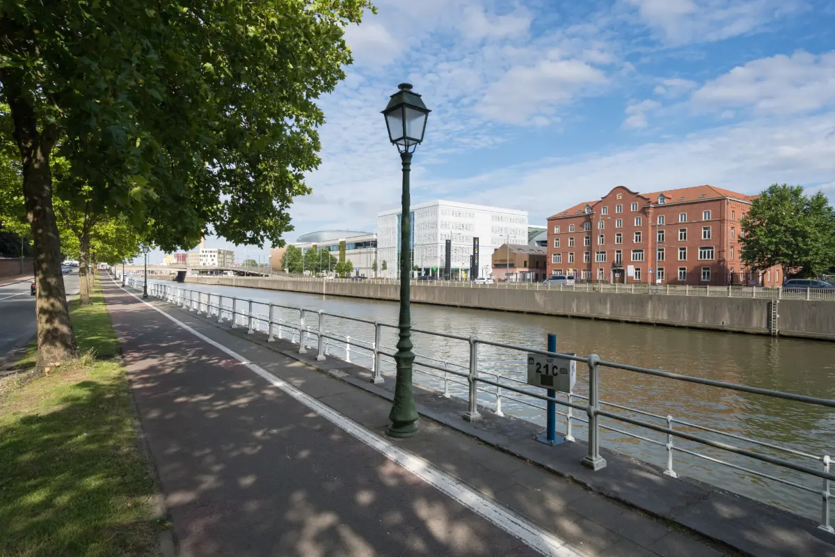 Appartement à vendre à Bruxelles 1000 640000.00€ 7 chambres 163.00m² - annonce 665056