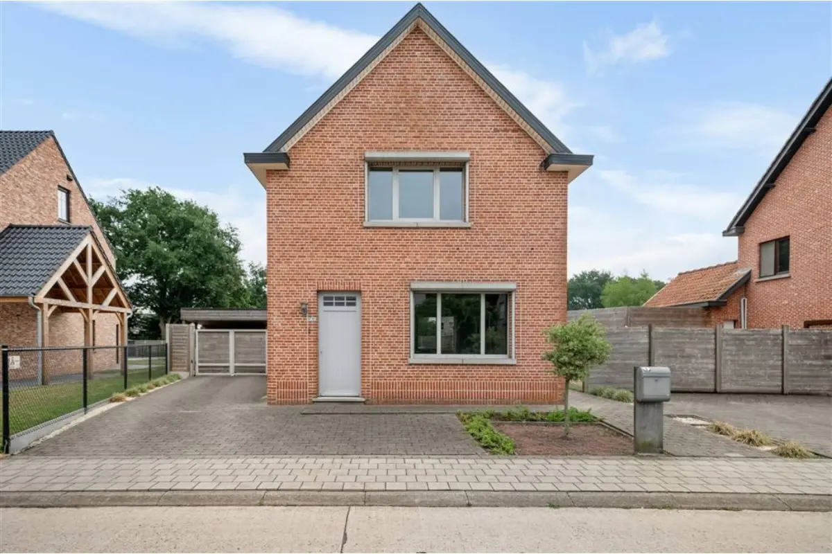 Maison à vendre à Olen 2250 469000.00€ 2 chambres 141.00m² - annonce 664551