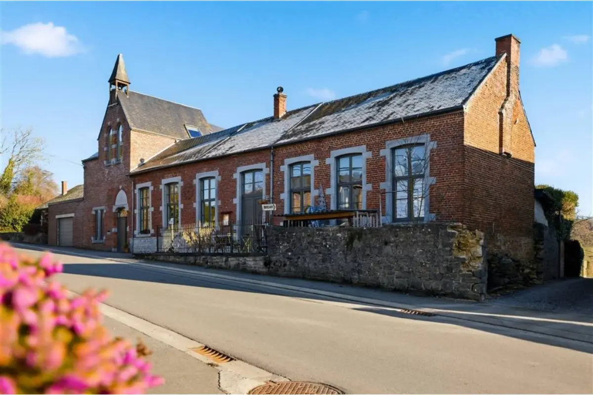 Villa à vendre à Dinant 5500 499000.00€ 5 chambres 357.00m² - annonce 664745