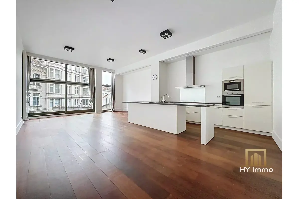 Duplex te  huur in Etterbeek 1040 2200.00€ 3 slaapkamers 133.00m² - Zoekertje 664526