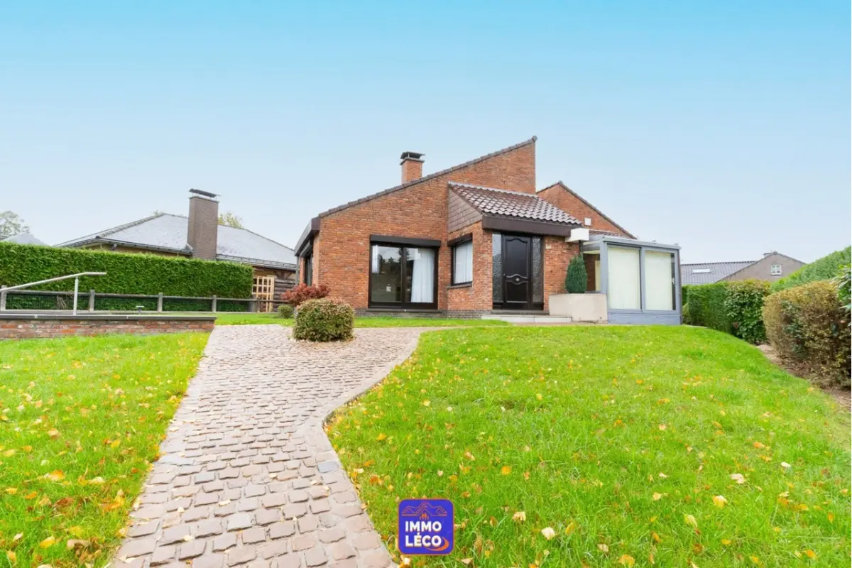 Maison à vendre à Mouscron 7700 370000.00€ 2 chambres 147.00m² - annonce 664501