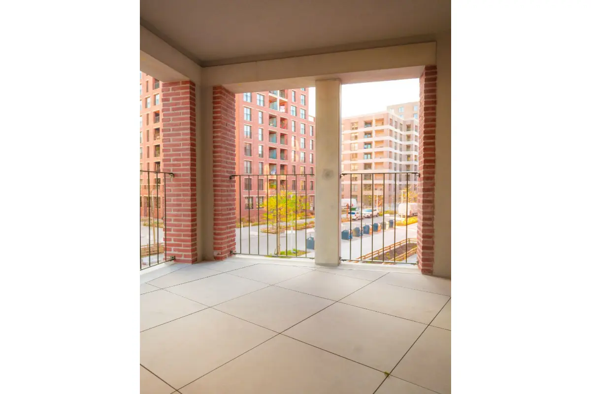 Rez-de-chaussée à vendre à Bruxelles 1000 407000.00€ 2 chambres 107.00m² - annonce 666290